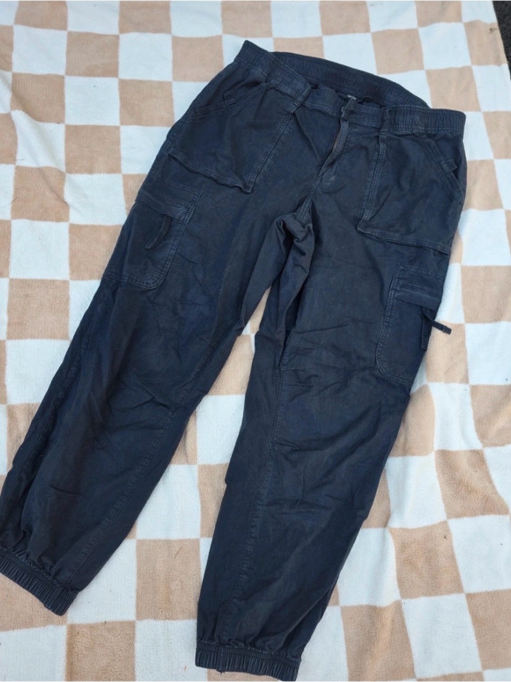 American Eagle Outfitters Women's Black Cargo Jogger Pants